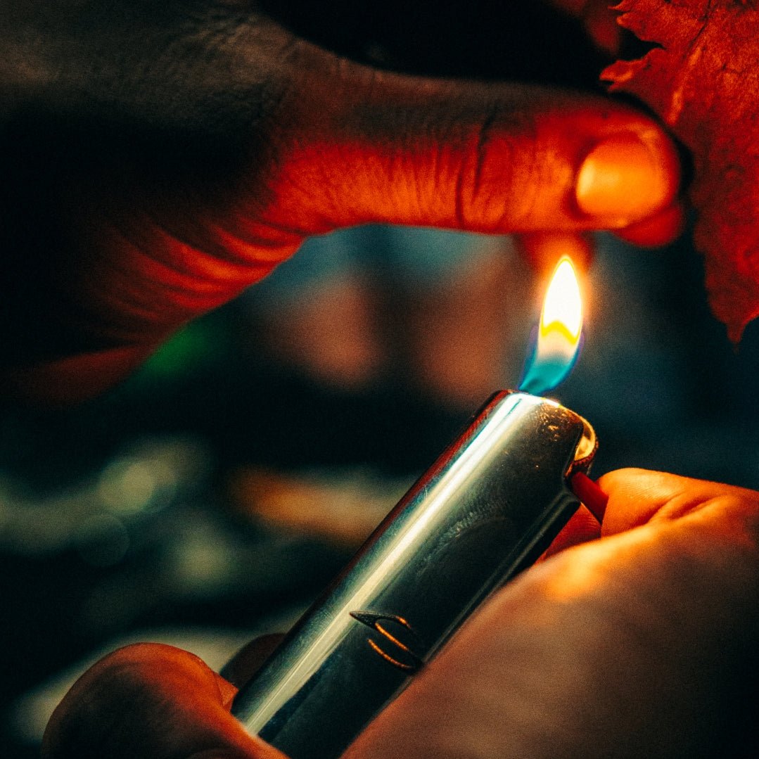 SOS LIGHTER SLEEVE